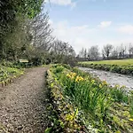 1 Bed In Ulverston Oc-82447 別荘