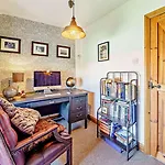 1 Bed In Ulverston Oc-82447 * Gleaston